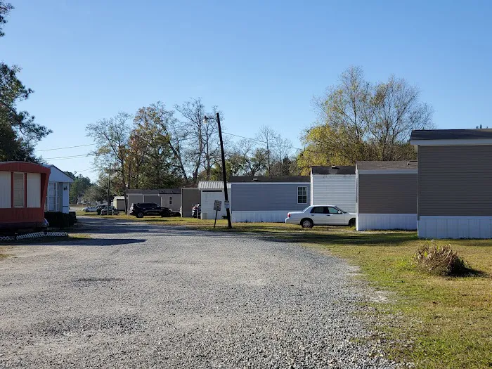 Messer's Mobile Manor Inc. Picture 8