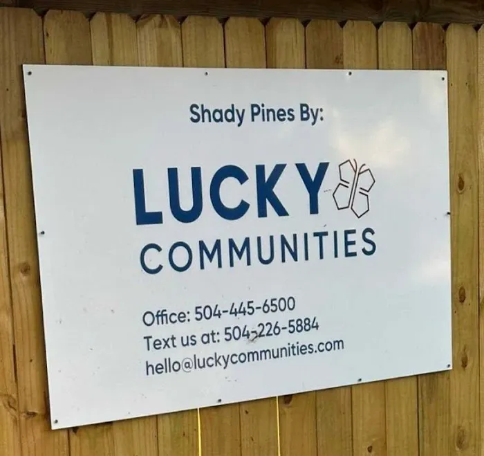 Shady Pines Mobile Home Park Picture 3