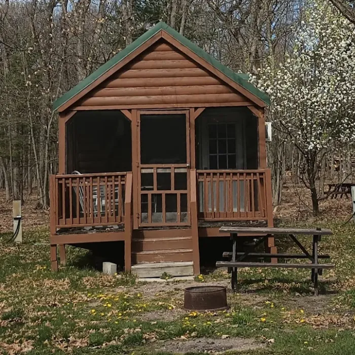 Nature's Touch Campground and RV Park Picture 2