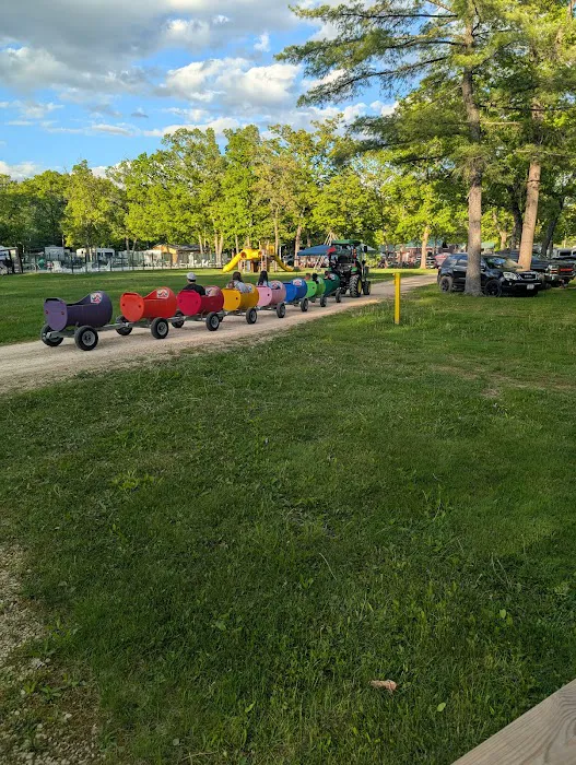 Nature's Touch Campground and RV Park Picture 3