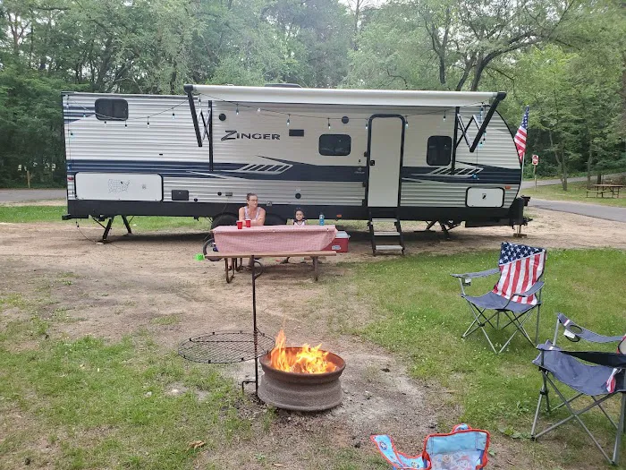 Sherwood Forest Camping & RV Park Picture 5