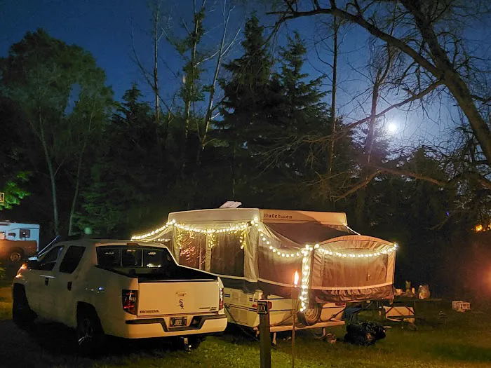 Sherwood Forest Camping & RV Park Picture 10