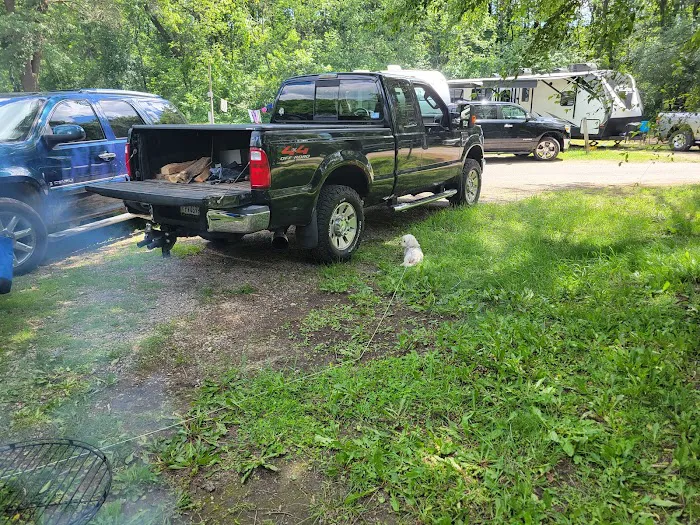Sherwood Forest Camping & RV Park Picture 7