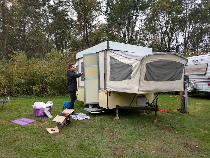 Clayton Hills Campgrounds Picture 5
