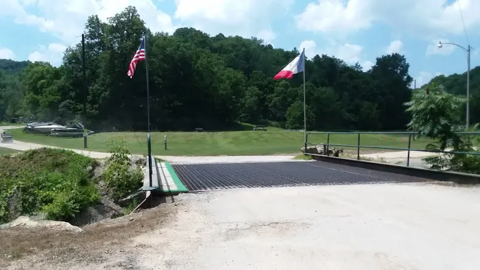 Paradise Valley Campground Picture 2