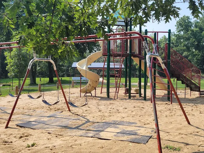 Turtle Creek Park Campground Picture 8