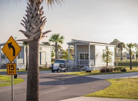 Resort at Canopy Oaks