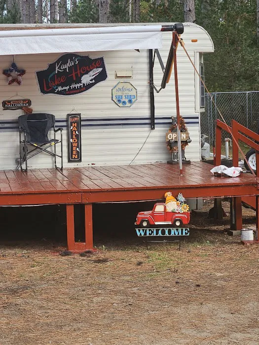 Lakeview Campground & Bar Picture 10