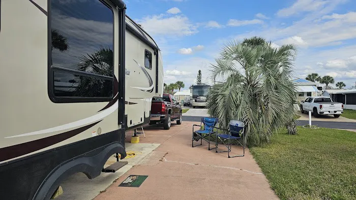 Florida SKP Resort Picture 7