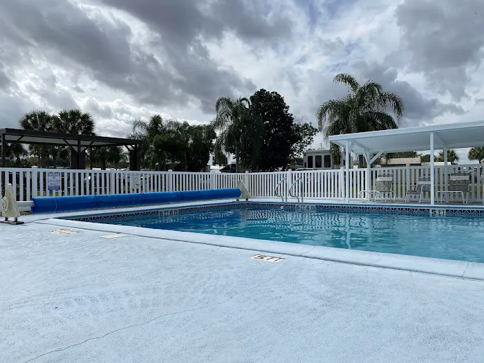 Florida SKP Resort Picture 9