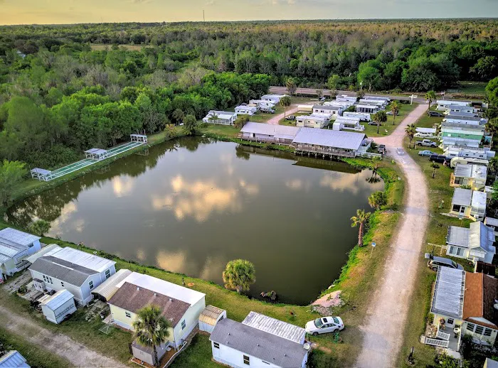 Cracker Lake RV Resort Picture 5