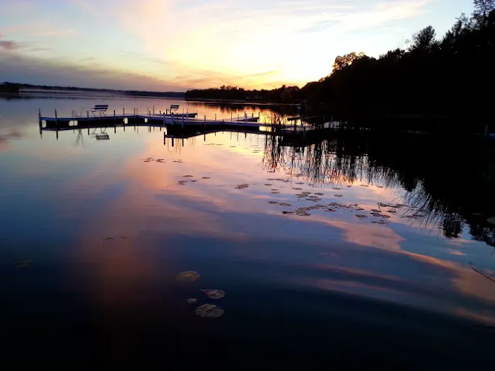 Buffalo Lake Camping Resort Picture 2