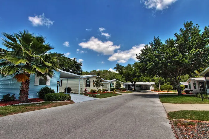 StrawBerry Ridge Village Picture 1