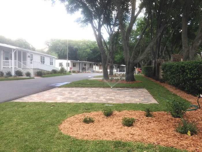 Oakhill Village Picture 5