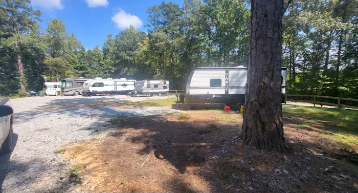 Lake Harding Rv and Campsite Picture 1