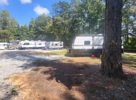 Lake Harding Rv and Campsite