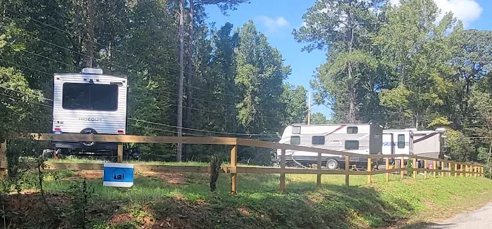 Lake Harding Rv and Campsite Picture 3
