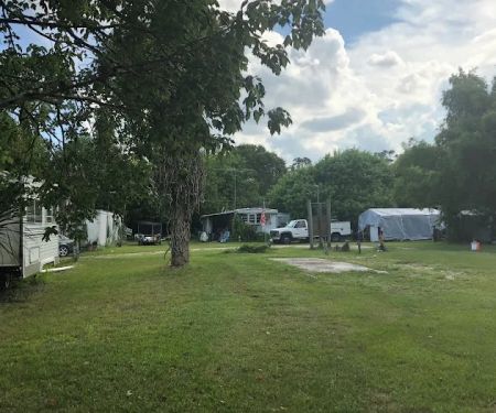 Sunset Mobile Home Court