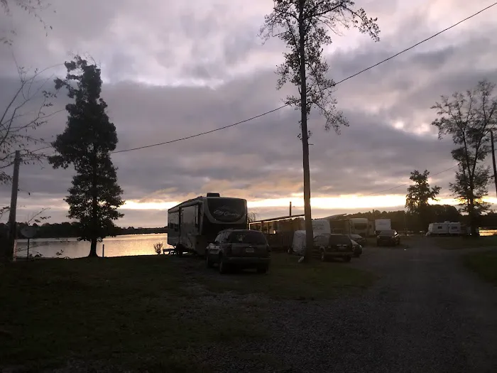 england isle rv campground Picture 1