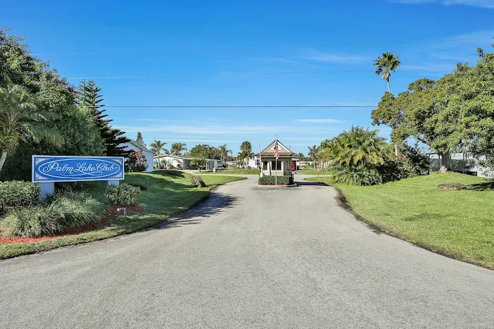 Palm Lake Club Picture 5