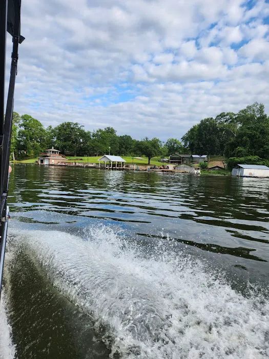 Clevenger's Campground and Boat Launch Picture 9