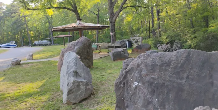 Camping at Blue Creek Picture 1