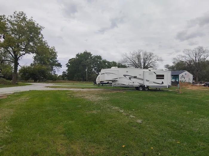 Jim's Place RV Picture 3