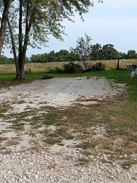 End of the Trail RV Park Picture 10