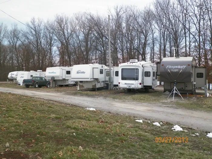 3 Mile RV Park Picture 5