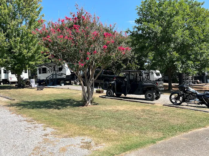 Gibson RV Park by the Lake Picture 8