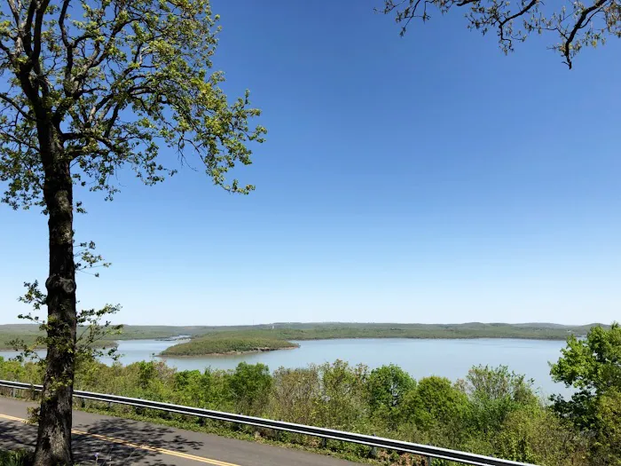 Lewis RV Park Picture 7