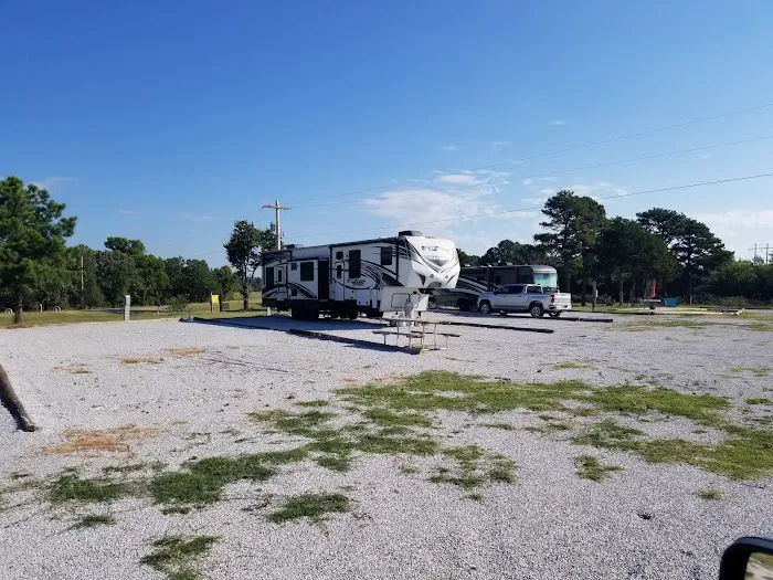 Circle 5B RV Park Picture 1