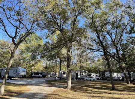 Red Bird RV Park