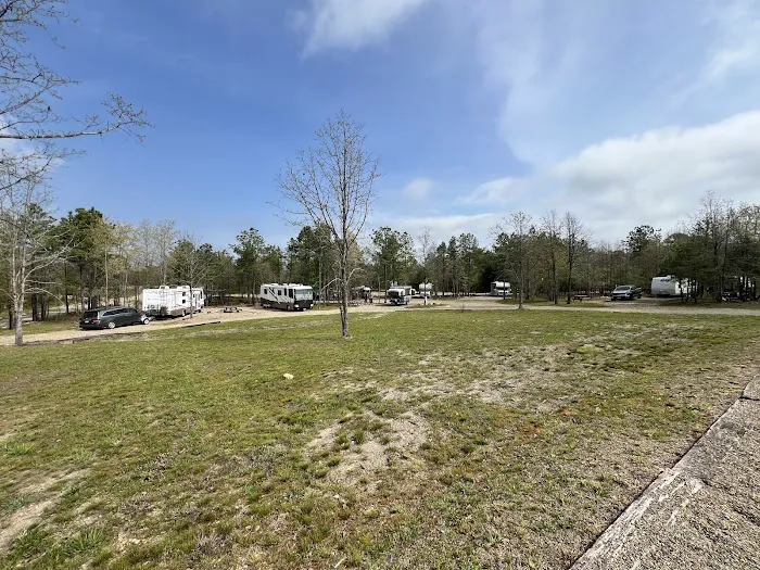 The Winding Woods RV Park Picture 7