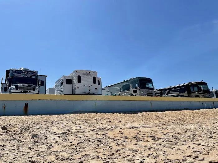 Beverly Beach Camptown RV Resort Picture 3