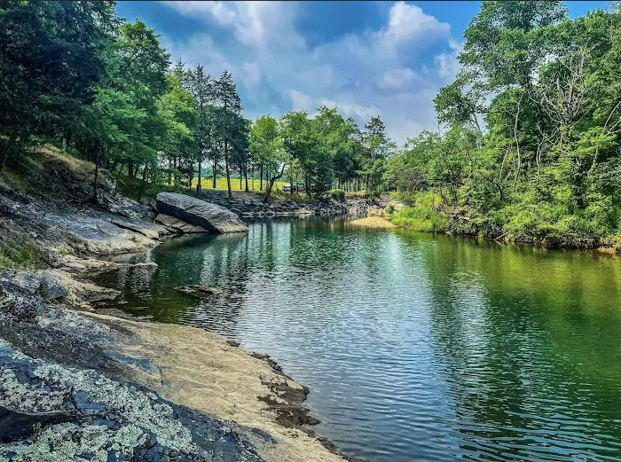 Mena Creekside RV Park Picture 1