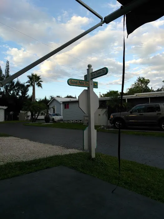 Palm Grove Village Picture 6