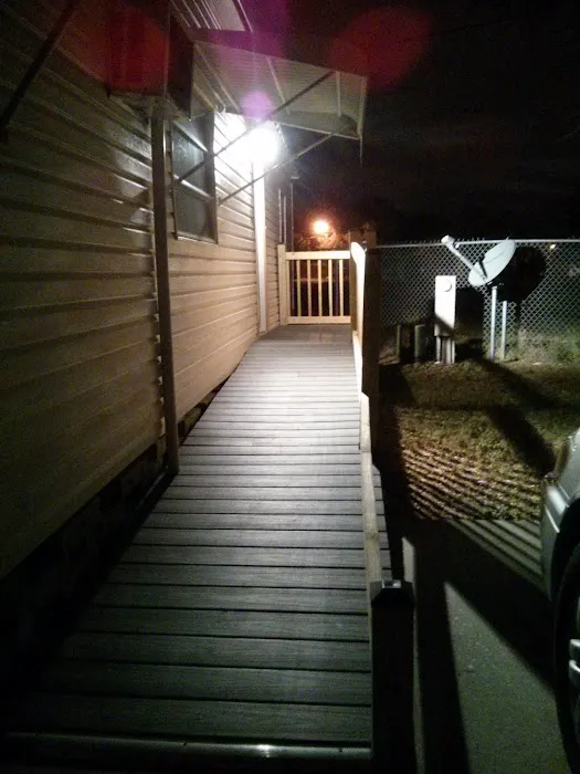 Palm Grove Village Picture 7