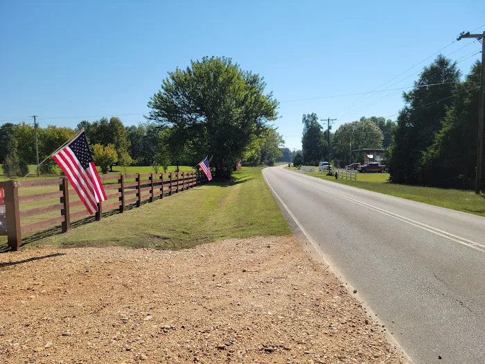 Skeeter's Landing RV Park Picture 5