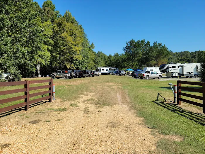 Skeeter's Landing RV Park Picture 7