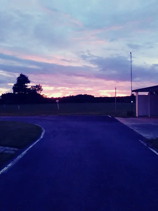 Avon Mobile Home Park Picture 4