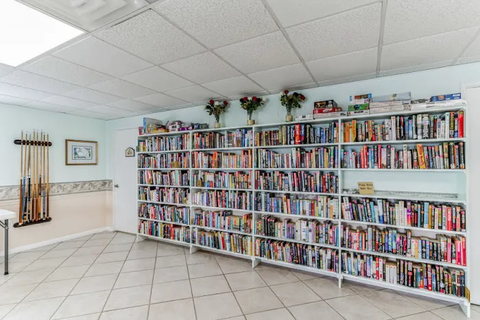 Villa Del Sol Mobile Home Park Picture 8