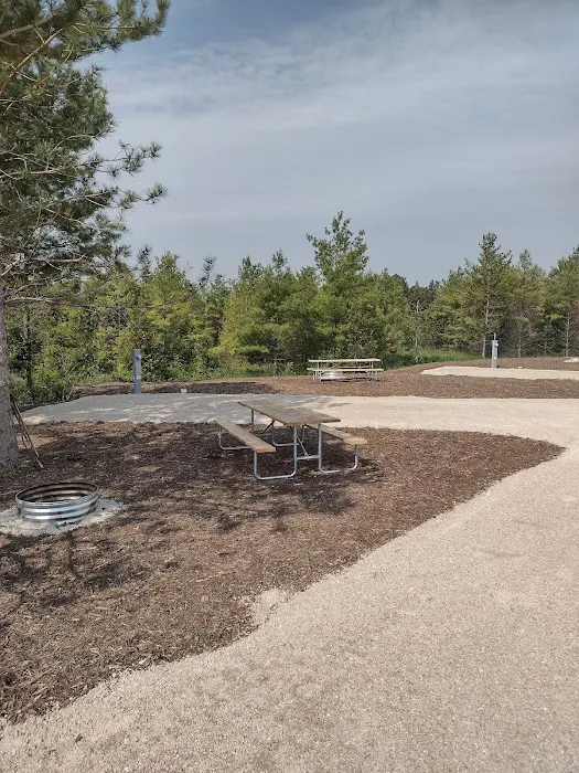 Camp Door RV Resort & Campground Picture 8