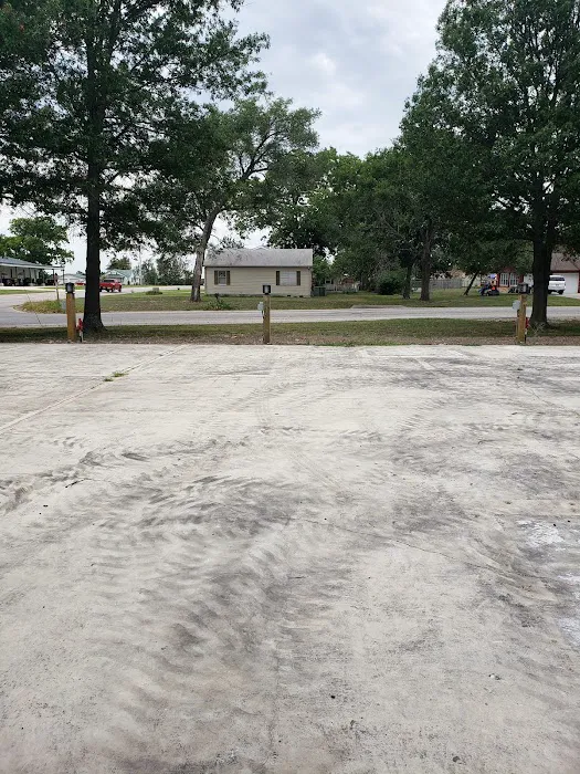Mission RV Park Picture 8