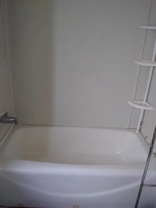 Sycamore Trailor Court Picture 5