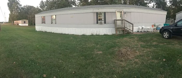 Tall Oaks Estates Mobile Home Park Picture 2