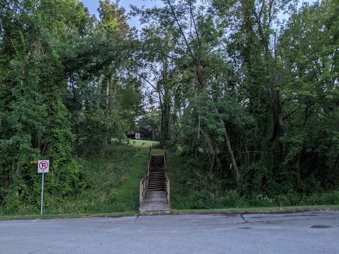 West Overlook Campground Picture 7
