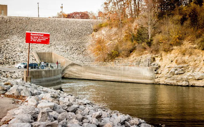 Coralville Dam Complex Campgrounds Picture 6