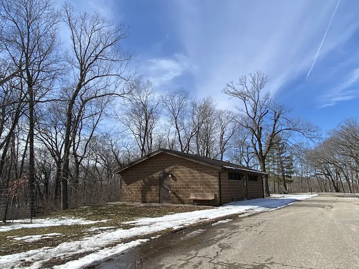Lake MacBride North Modern Campground Picture 4