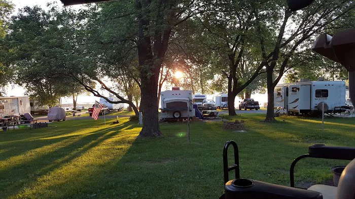 Scales Pointe Camping Picture 10